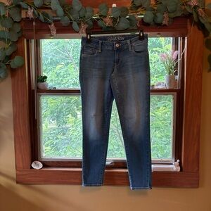Old Navy The Rock Star Denim Blue Jeans Capris Womens Sz.4 Regular Casual Spring